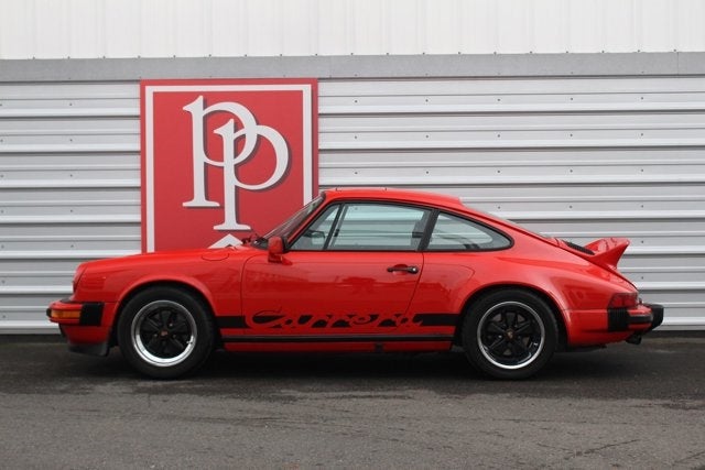 1984 Porsche 911 Carrera Coupe