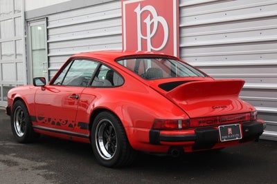1984 Porsche 911 Carrera Coupe