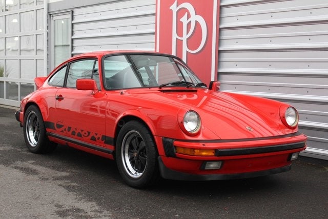 1984 Porsche 911 Carrera Coupe
