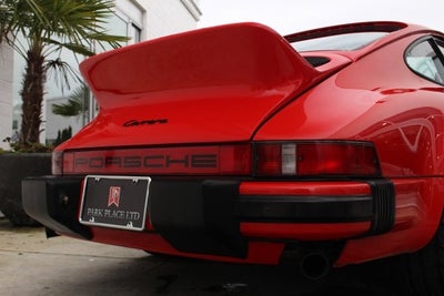 1984 Porsche 911 Carrera Coupe