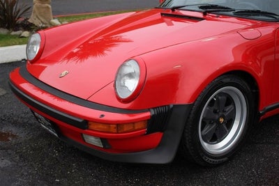 1986 Porsche 911 Carrera Widebody