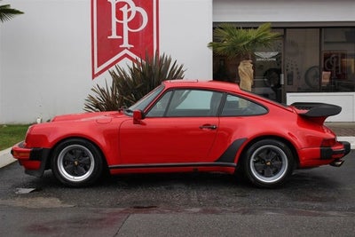 1986 Porsche 911 Carrera Widebody