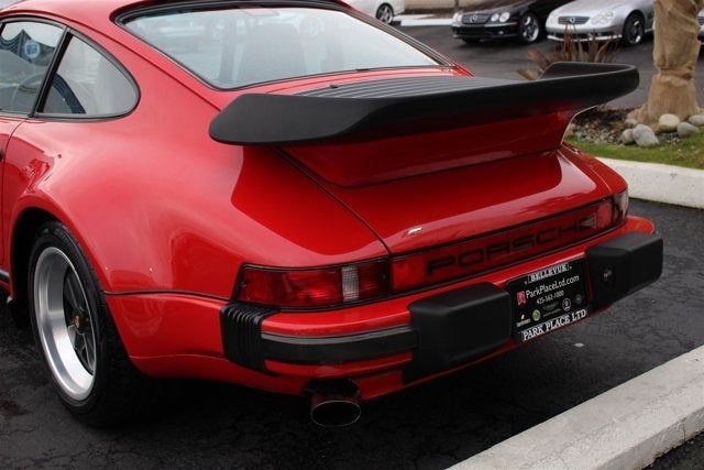 1986 Porsche 911 Carrera Widebody