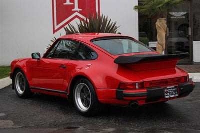 1986 Porsche 911 Carrera Widebody