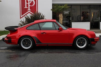 1986 Porsche 911 Carrera Widebody