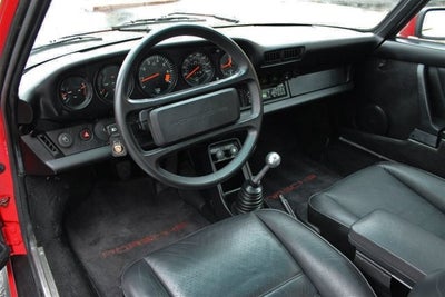 1985 Porsche 911 Carrera