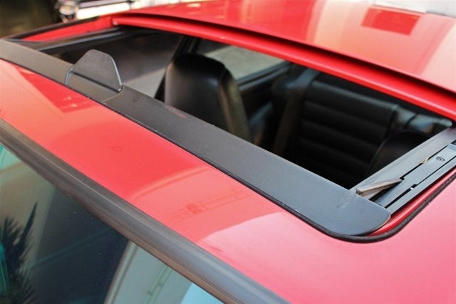 1989 Porsche 911 Carrera 4 2dr Coupe