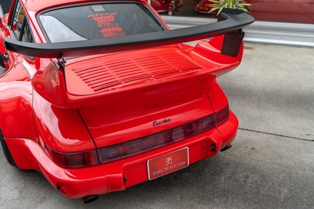 1989 Porsche 911 Carrera 4 RWB 'Rauh-Welt Edition'