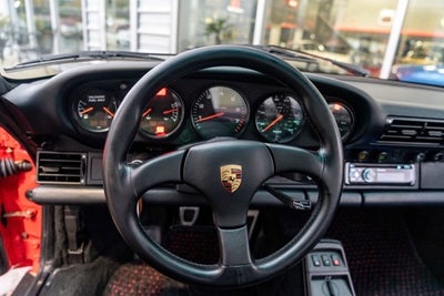 1989 Porsche 911 Carrera 4 2dr Coupe