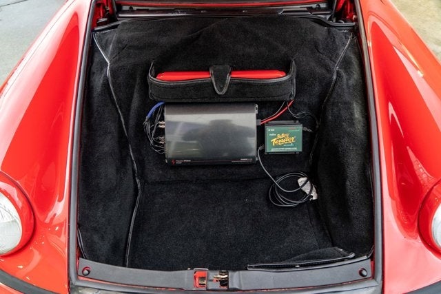 1989 Porsche 911 Carrera 4 2dr Coupe