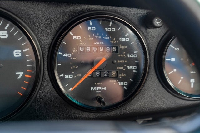 1990 Porsche 911 Carrera 2