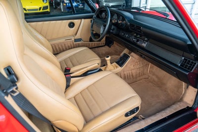 1990 Porsche 911 Carrera 2