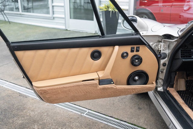 1990 Porsche 911 Carrera 4 2dr Coupe 4