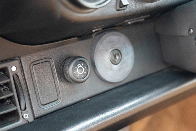 1990 Porsche 911 Carrera 4 2dr Coupe 4