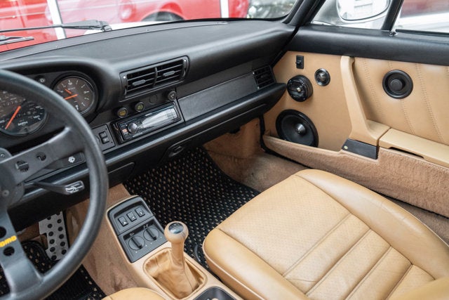 1990 Porsche 911 Carrera 4 2dr Coupe 4