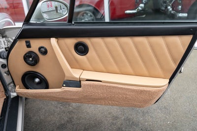 1990 Porsche 911 Carrera 4 2dr Coupe 4