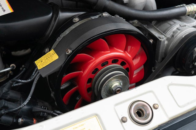 1990 Porsche 911 Carrera 4 2dr Coupe 4