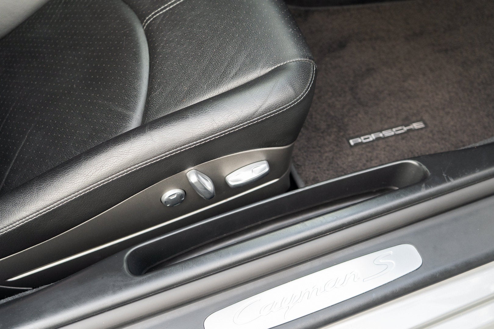 2006 Porsche Cayman S