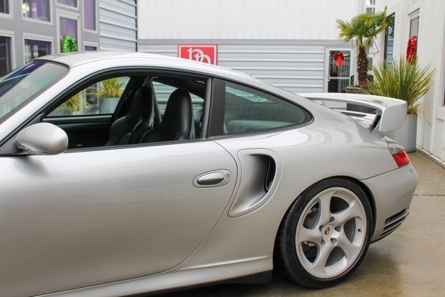 2003 Porsche 911 GT2