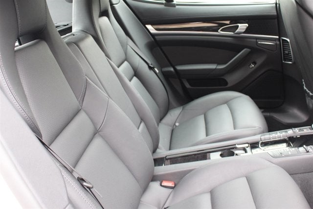 2011 Porsche Panamera 4S