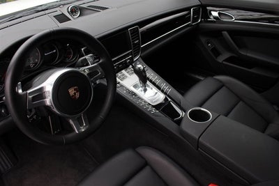 2011 Porsche Panamera 4S