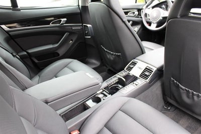 2011 Porsche Panamera 4S