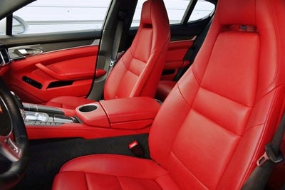 2014 Porsche Panamera 4S