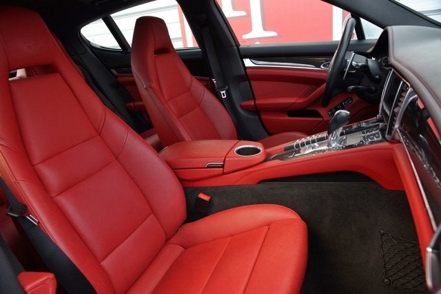 2014 Porsche Panamera 4S
