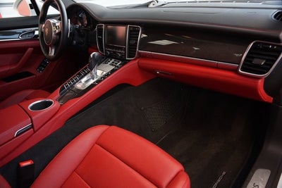 2014 Porsche Panamera 4S