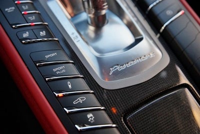 2014 Porsche Panamera 4S