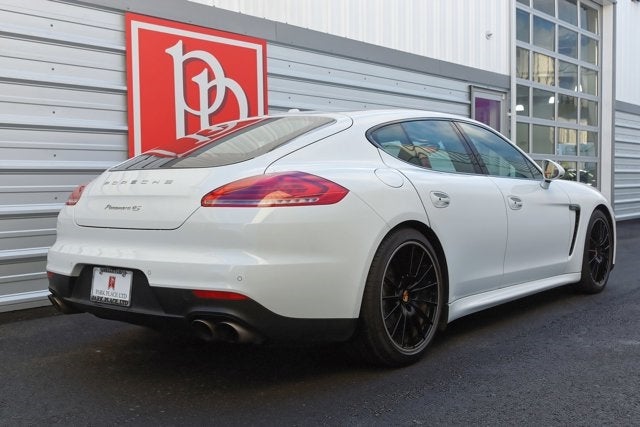 2014 Porsche Panamera 4S