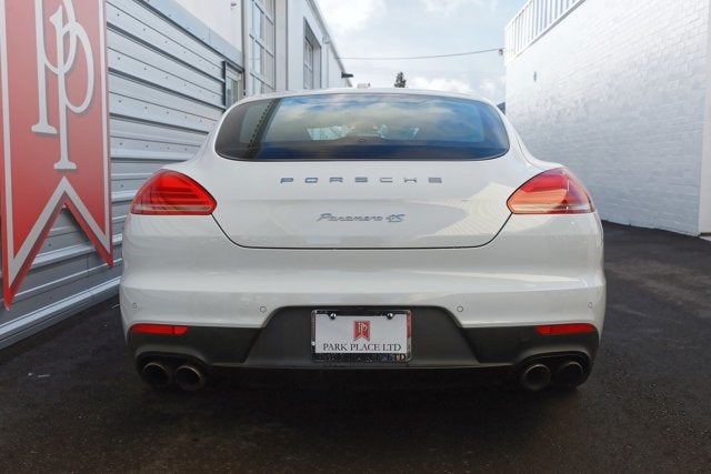 2014 Porsche Panamera 4S