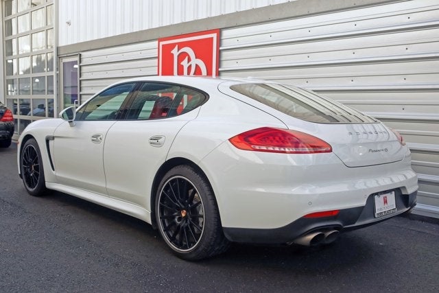 2014 Porsche Panamera 4S