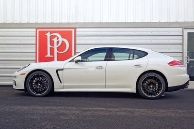 2014 Porsche Panamera 4S