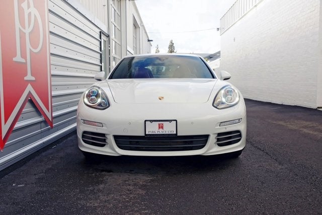 2014 Porsche Panamera 4S