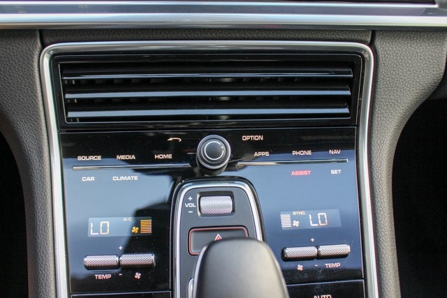 2018 Porsche Panamera 4S