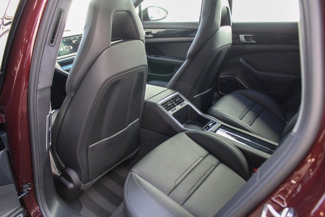 2018 Porsche Panamera 4S