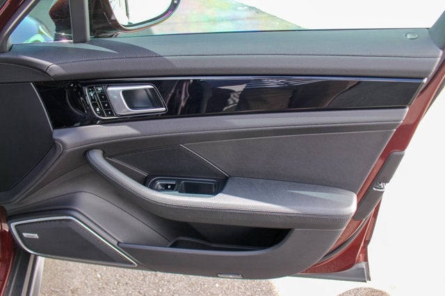 2018 Porsche Panamera 4S