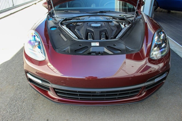 2018 Porsche Panamera 4S