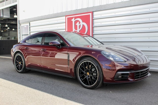 2018 Porsche Panamera 4S