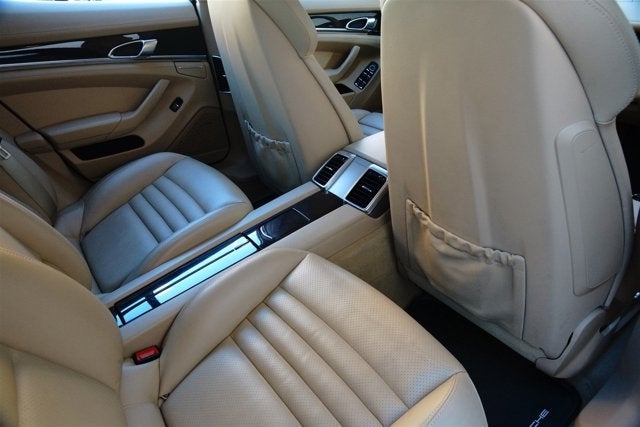 2010 Porsche Panamera 4S
