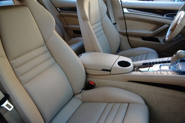 2010 Porsche Panamera 4S