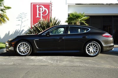 2010 Porsche Panamera 4S