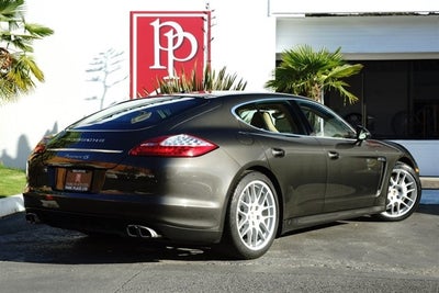 2010 Porsche Panamera 4S
