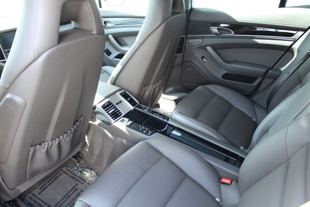 2015 Porsche Panamera 4S