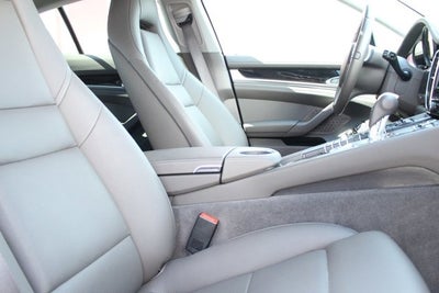 2015 Porsche Panamera 4S