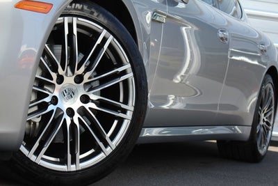 2015 Porsche Panamera 4S