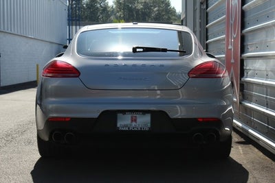 2015 Porsche Panamera 4S