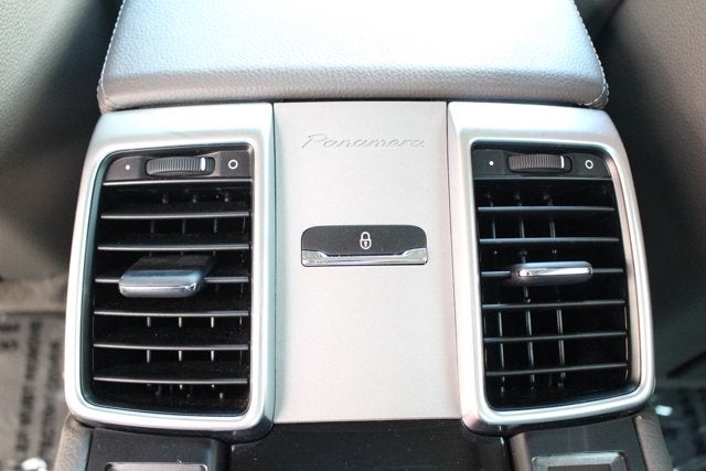 2015 Porsche Panamera 4S