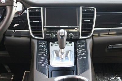 2015 Porsche Panamera 4S